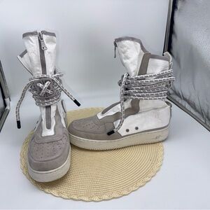 Nike Women's Lace-Up Boots in Gray and White